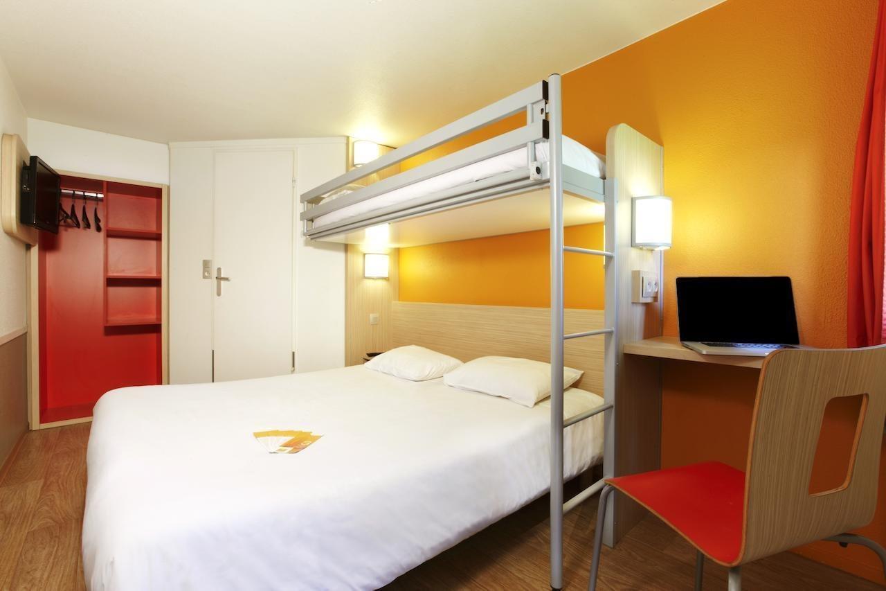 Premiere Classe Valenciennes Ouest Petite Foret Bagian luar foto