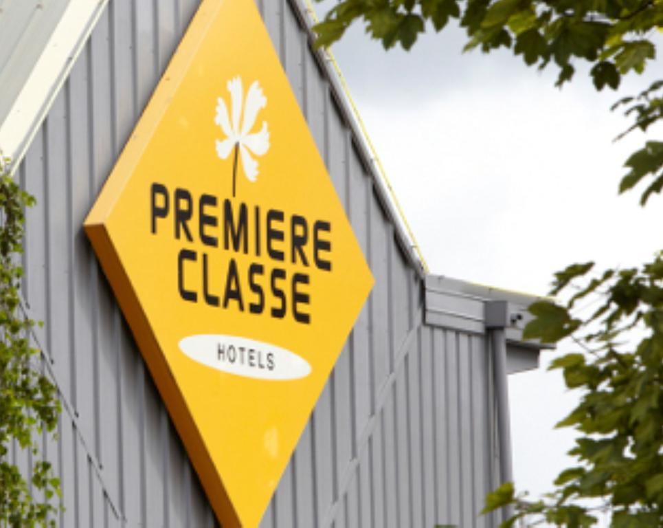 Premiere Classe Valenciennes Ouest Petite Foret Bagian luar foto