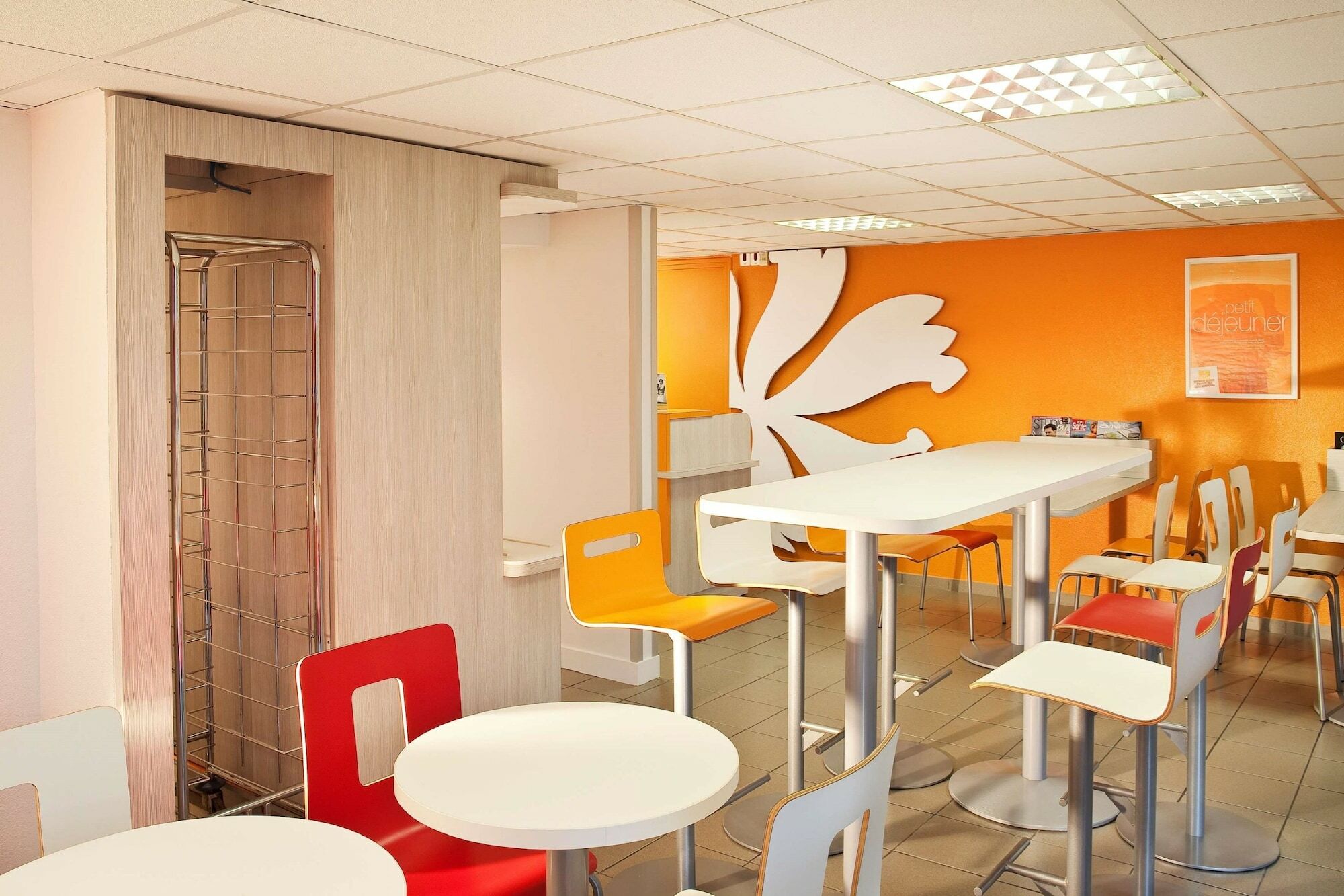 Premiere Classe Valenciennes Ouest Petite Foret Bagian luar foto
